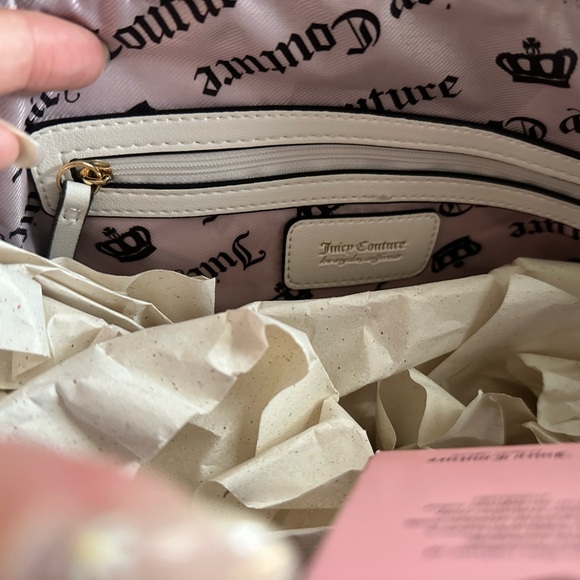 Juicy Couture Black and White strawberry long handle bag - Picture 3 of 4